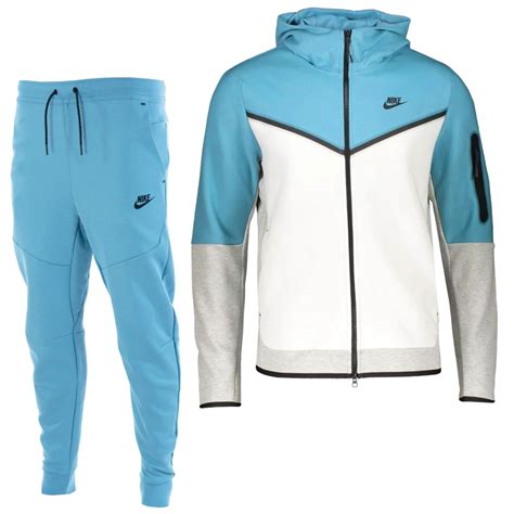 licht blauw nike tech|Nike tech fleece shorts.